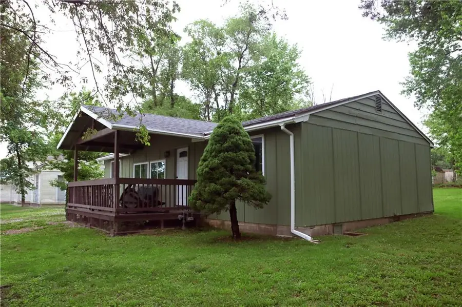 16107 Eastern Avenue, Belton, MO 64012 - #3