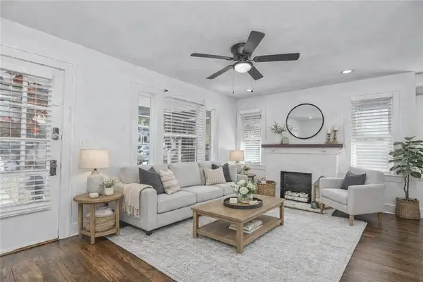 5528 Woodland Avenue, Kansas City, MO 64110