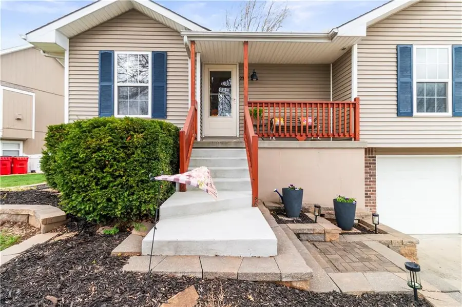 2337 Overbrook Drive, Blue Springs, MO 64029 - #3