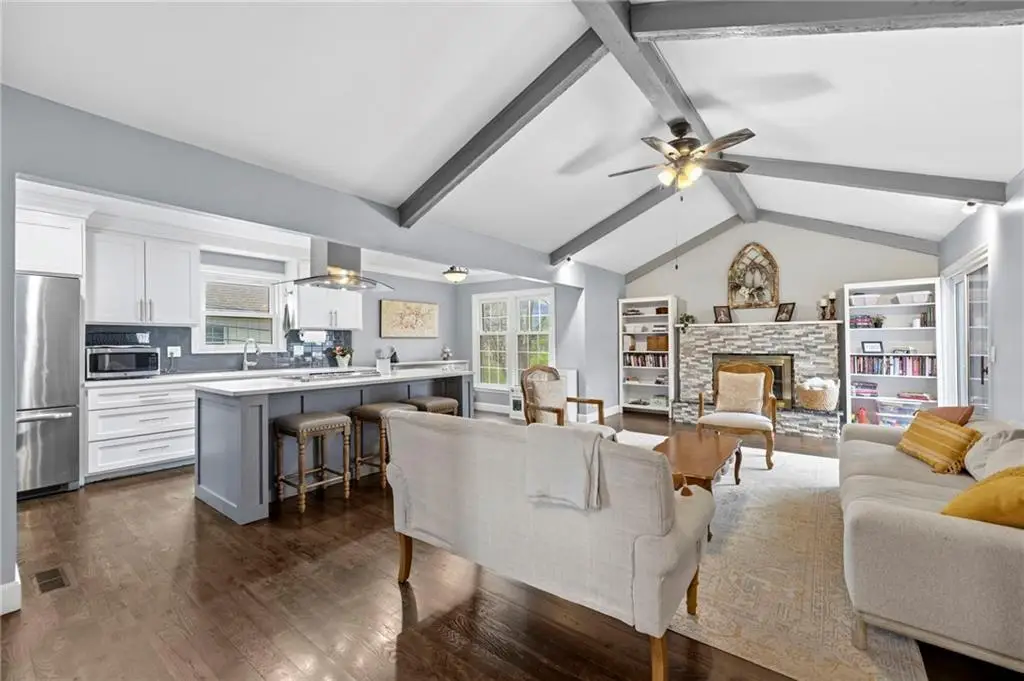 10014 Rosehill Road, Lenexa, KS 66215 - #1