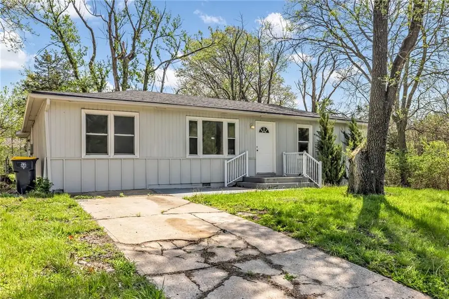 9815 James A Reed Road, Kansas City, MO 64134 - #2