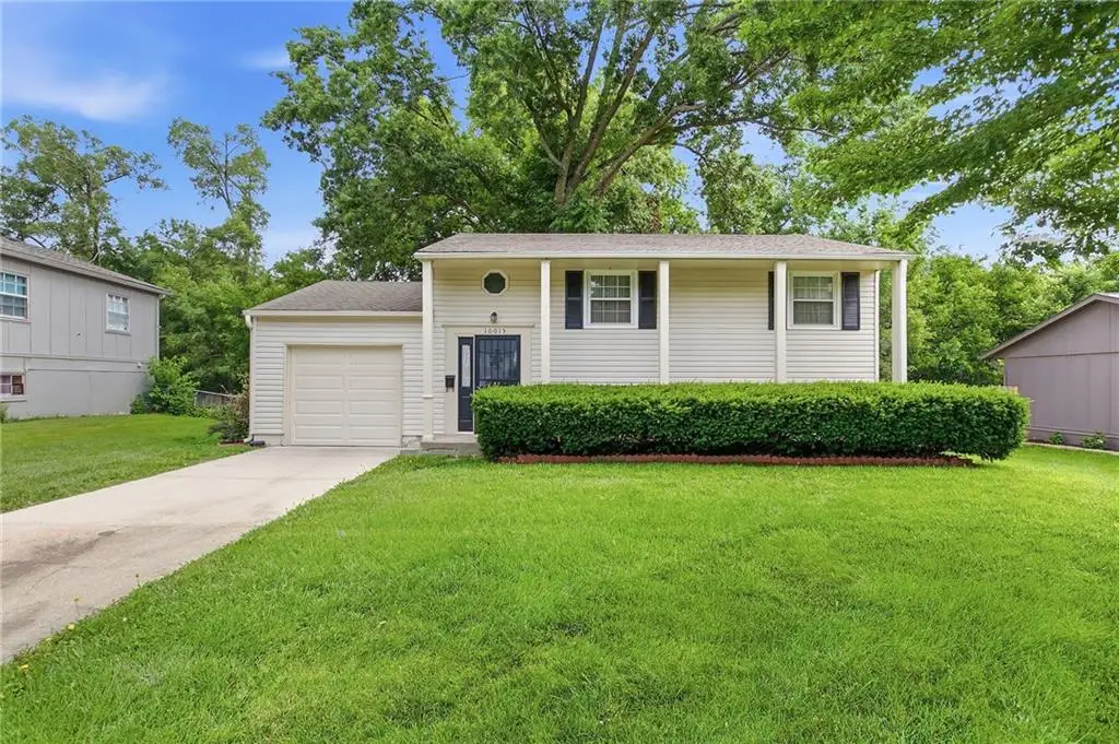 10015 Kessler Street, Overland Park, KS 66212 - #1