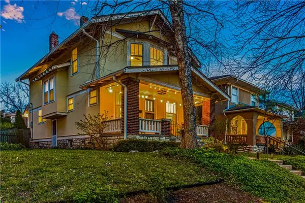 4233 Mercier Street, Kansas City, MO 64111