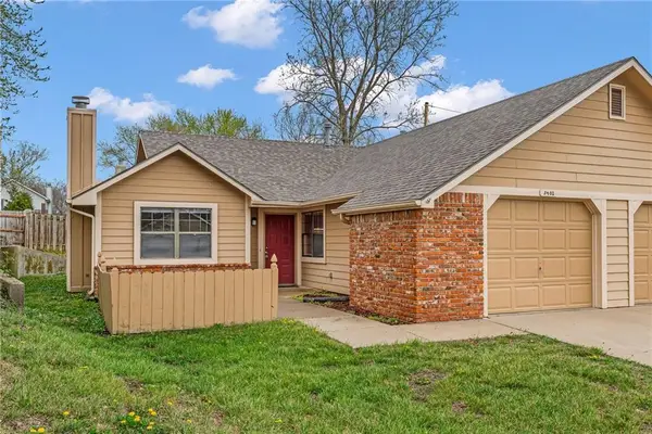 3902 Willshire Drive, Lawrence, KS 66049