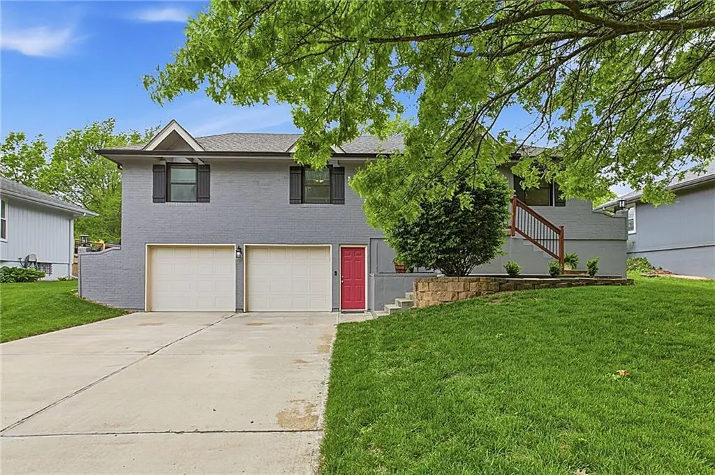 1128 NE Westwind Drive, Lees Summit, MO 64086 - #1