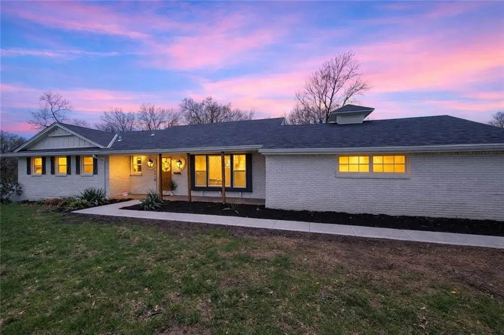 10413 E 65th Street, Raytown, MO 64133 - #1