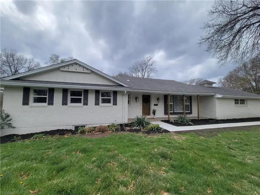 10413 E 65th Street, Raytown, MO 64133 - #3