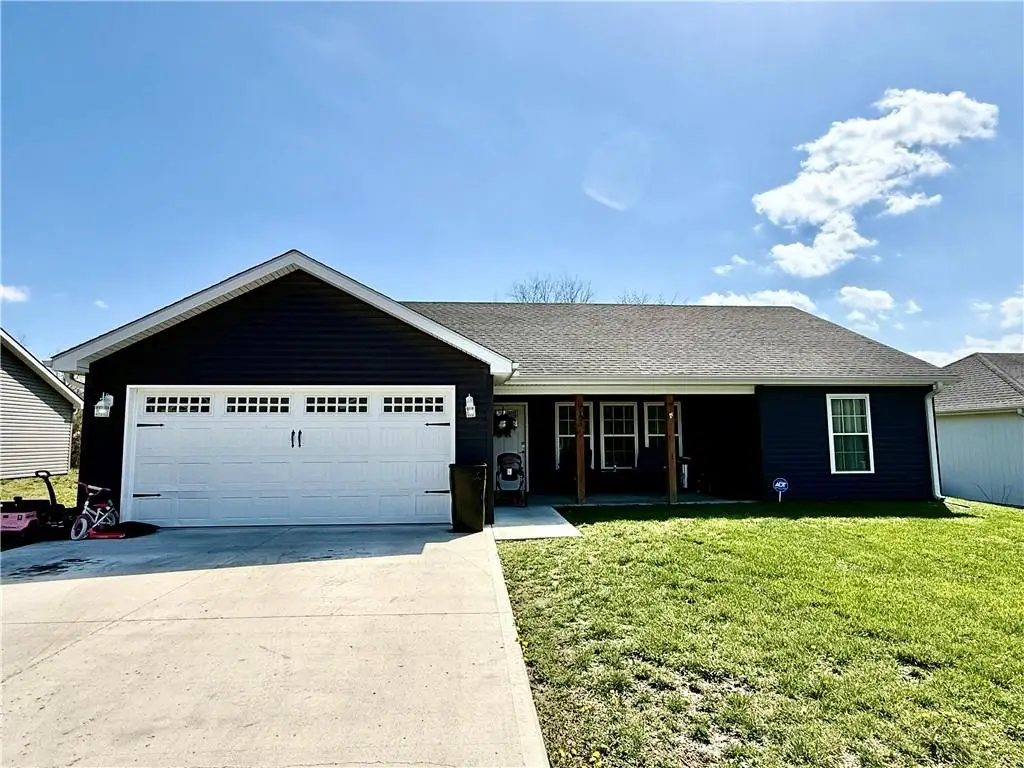 913 Hubbell Street, Richmond, MO 64085 - #1