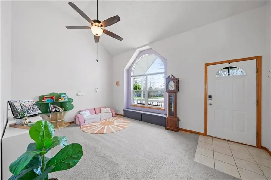 19512 E 9th Street S, Independence, MO 64056 - #3