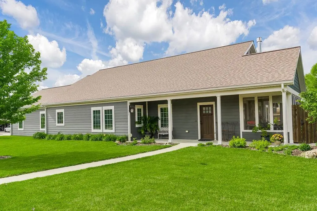 1733 S Chestnut Street, Ottawa, KS 66067 - #1