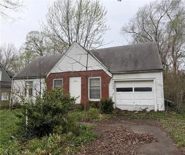 7708 Grand Avenue, Kansas City, MO 64114