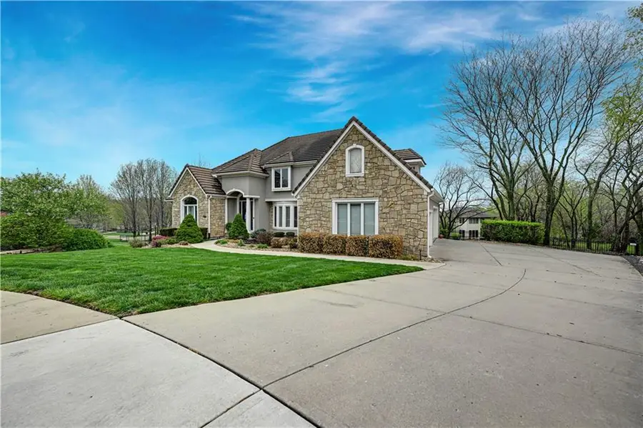 14105 Belinder Street, Leawood, KS 66224 - #3