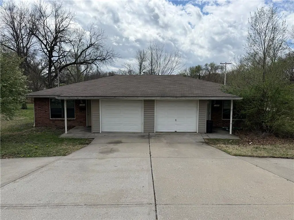 11501 E 24th Street S, Independence, MO 64052 - #1