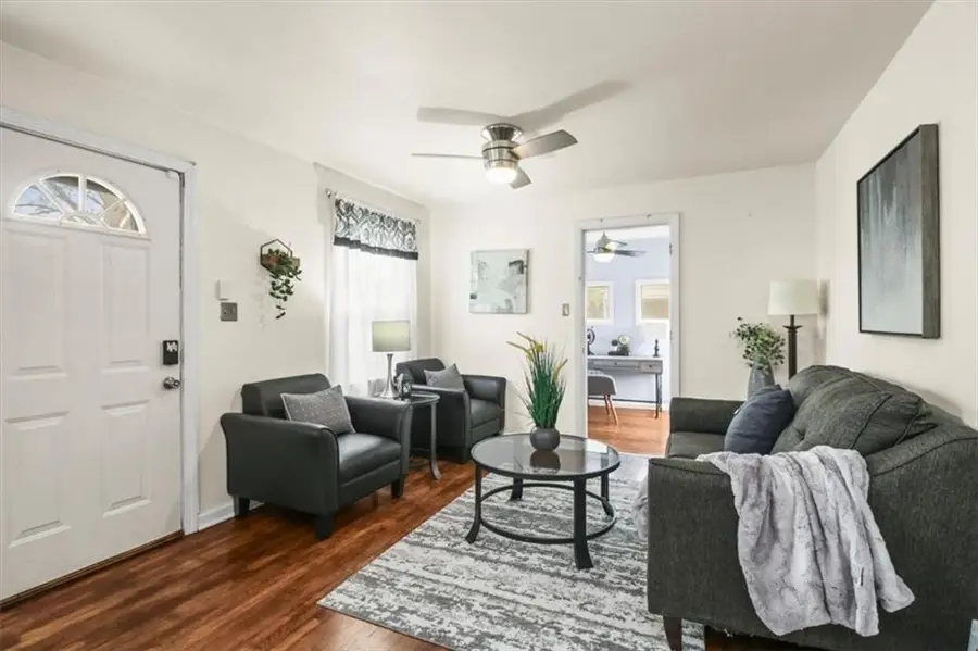 9601 E 68th Street, Raytown, MO 64133 - #3