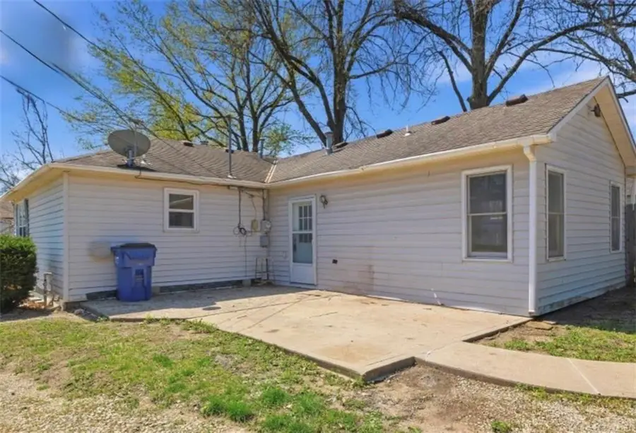 206 Alberta Street, McLouth, KS 66054 - #2