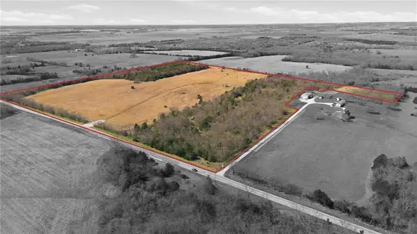 3528 West Virginia Road, Kincaid, KS 66039