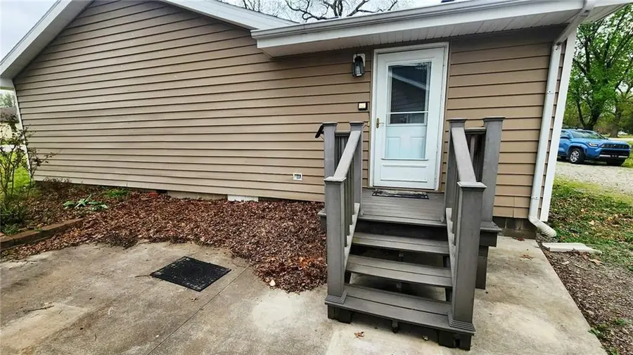 301 E Walnut Street, Weir, KS 66781 - #2