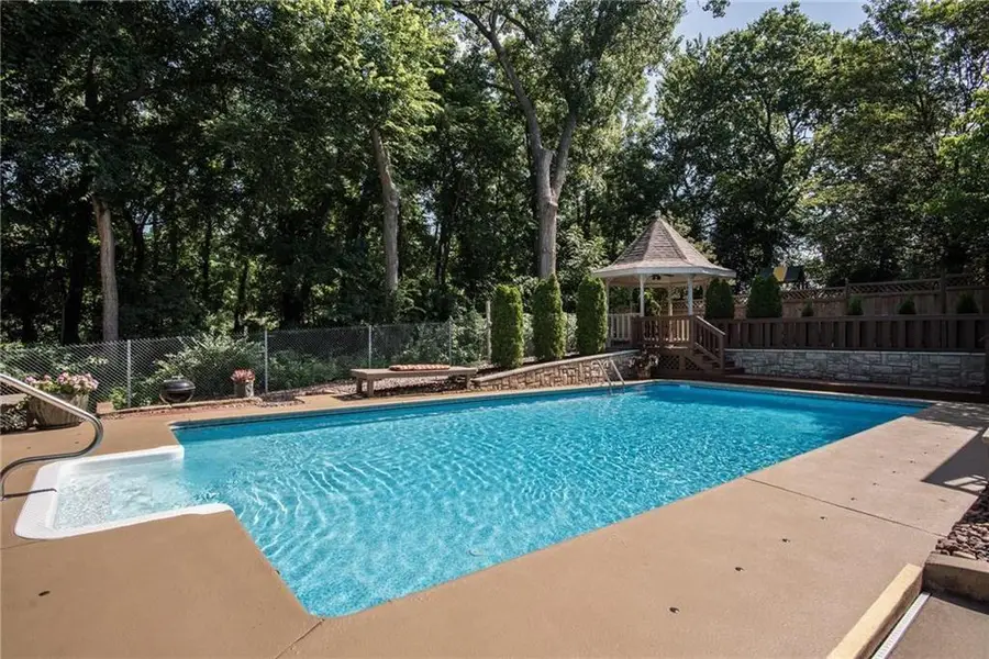 12914 W 69th Street, Shawnee, KS 66216 - #2