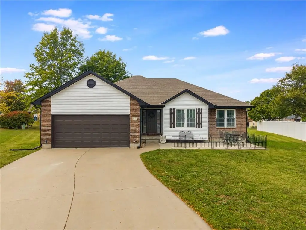 413 E Lawn Circle, Odessa, MO 64076 - #1