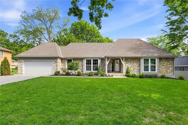 2110 W 120th Street, Leawood, KS 66209