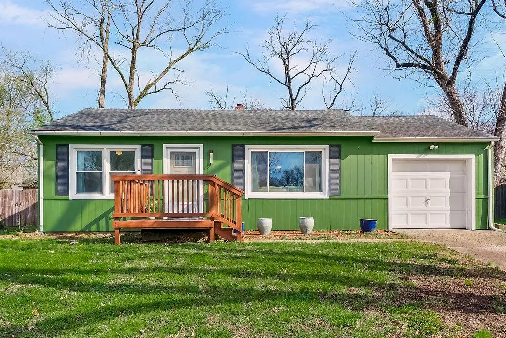 7612 W 64th Terrace, Mission, KS 66202 - #1