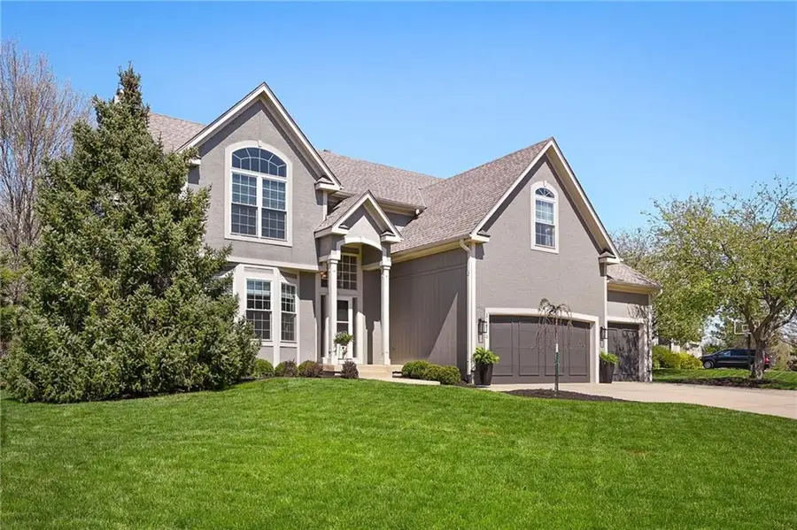 21910 W 57th Terrace, Shawnee, KS 66226 - #2