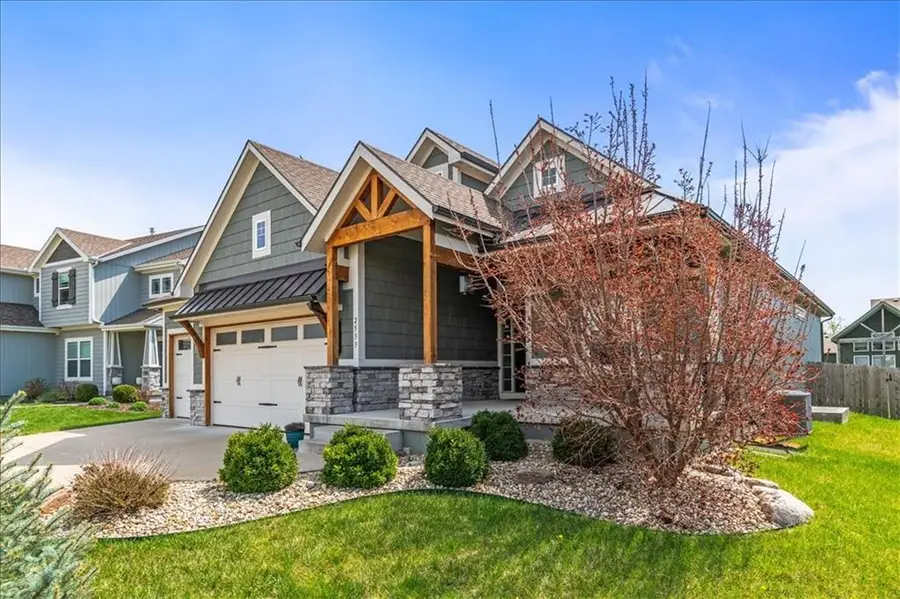 2533 SW Old Port Road, Lees Summit, MO 64082 - #3