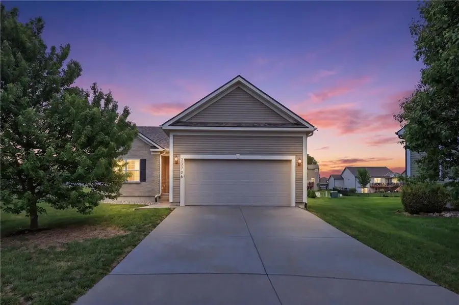 23706 W 88th Terrace, Lenexa, KS 66227 - #2
