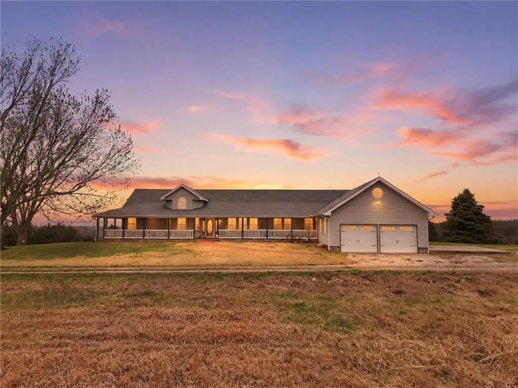 29001 219th Street, Easton, KS 66020 - #1