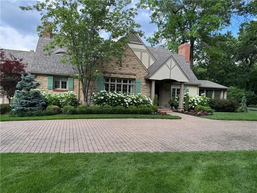 6331 Ensley Lane, Mission Hills, KS 66208 - #3