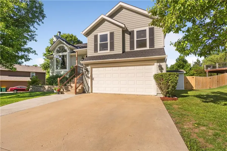 21319 W 51st Court, Shawnee, KS 66218 - #2
