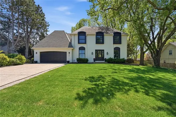 609 NW 44th Terrace, Gladstone, MO 64116