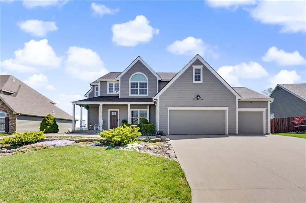 2218 Country Drive, Eudora, KS 66025 - #1