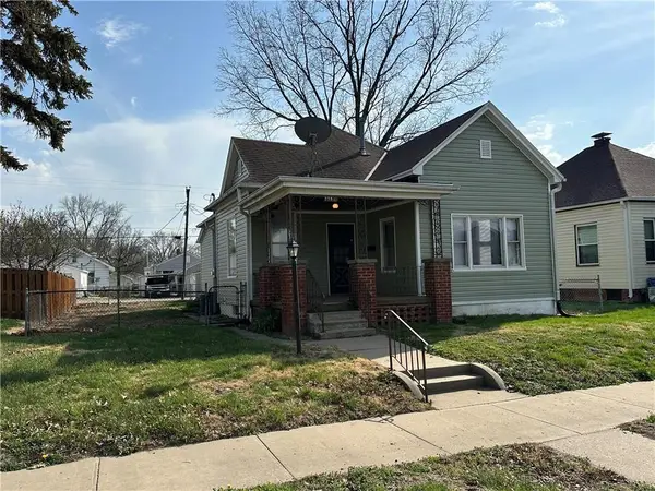 220 Michigan Avenue, St Joseph, MO 64504