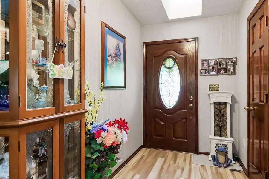 7719 Larson Avenue, Kansas City, MO 64138 - #2