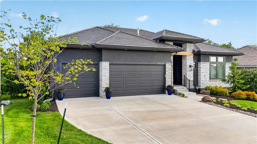 27253 W 100th Terrace, Olathe, KS 66061 - #2
