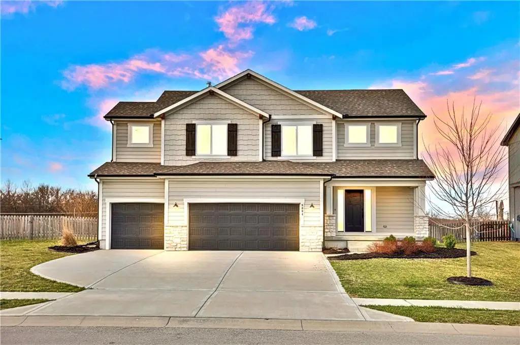 9004 NE 111th Place, Kansas City, MO 64157 - #1