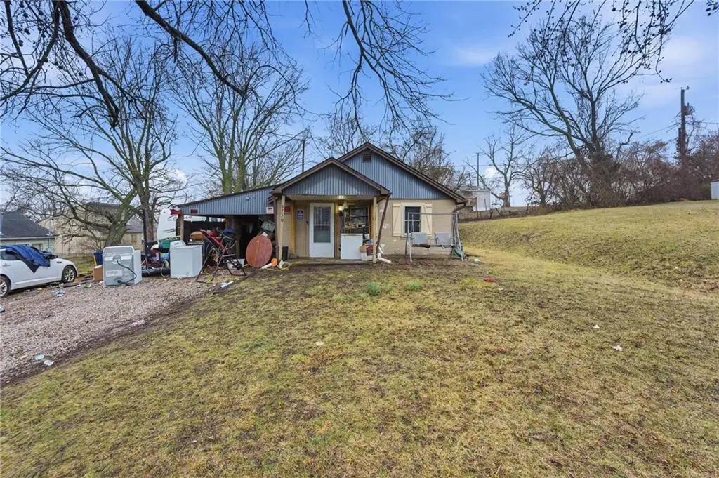 3730 Ditzler Avenue, Kansas City, MO 64133 - #1