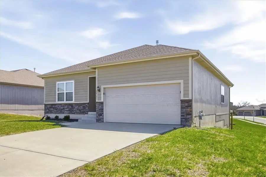 26191 W 141st Terrace, Olathe, KS 66061 - #3