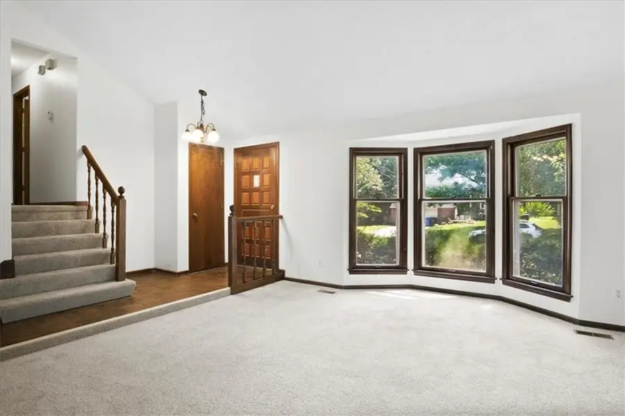 14204 S Raintree Drive, Olathe, KS 66062 - #3