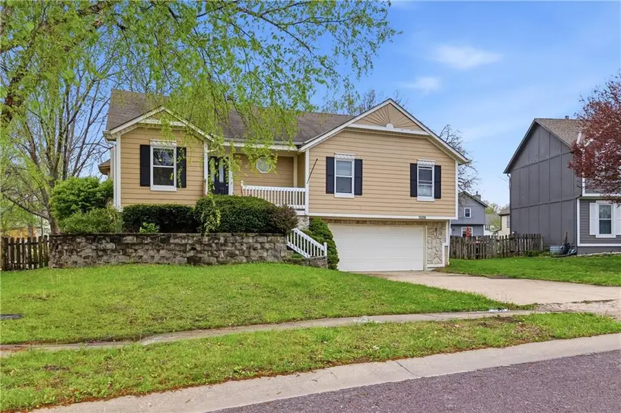 15306 Riley Street, Overland Park, KS 66223 - #3