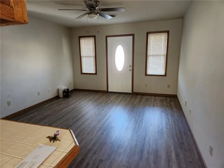 302 E Monroe Street, Pittsburg, KS 66762 - #2