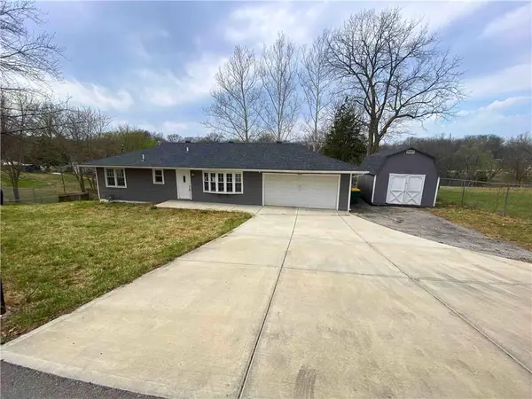 2820 N 43rd Street, Kansas City, KS 66104