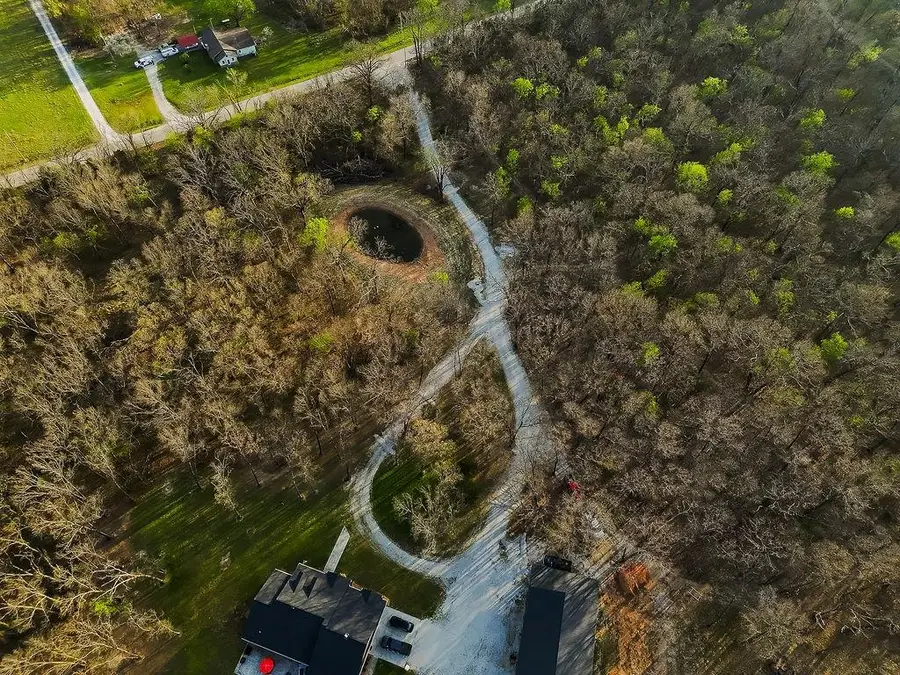 9625 Ivy Road, Carthage, MO 64836 - #2