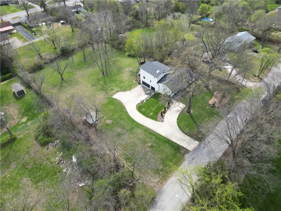 12321 Cherry Street, Kansas City, MO 64145 - #2