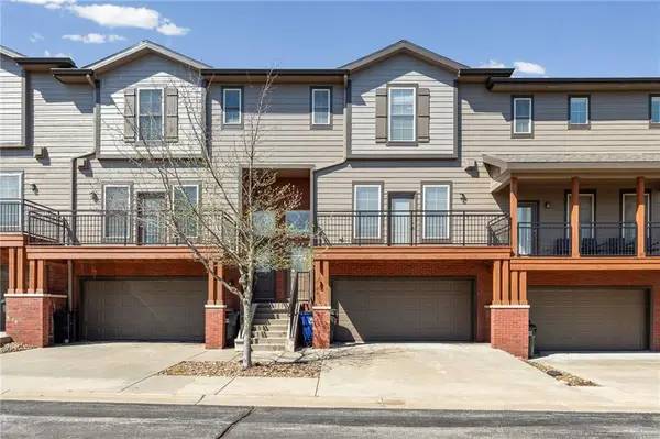 5245 Overland Drive #C8, Lawrence, KS 66049