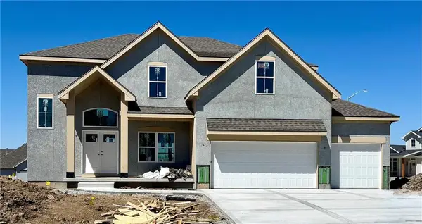 10316 N Smalley Drive, Kansas City, MO 64157