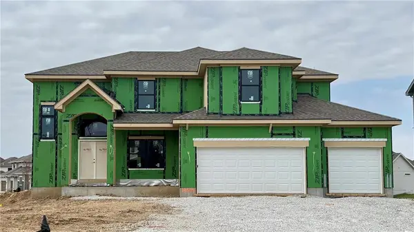 10304 N Smalley Drive, Kansas City, MO 64157