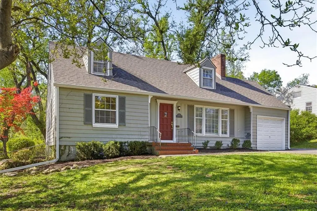 7748 Briar Drive, Prairie Village, KS 66208 - #1