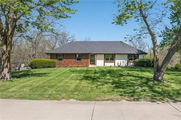 13491 Heritage Drive, St Joseph, MO 64505